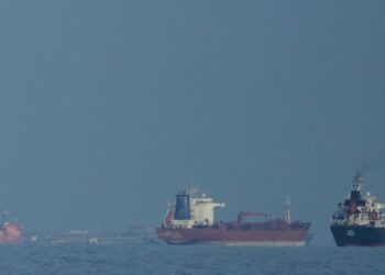 Pakistan proposes second round of U.S.-Iran talks as standoff deepens