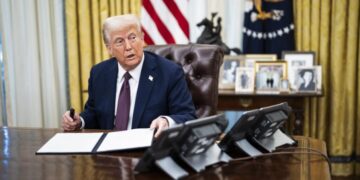 Trump’s personnel agency is asking for federal workers’ medical records