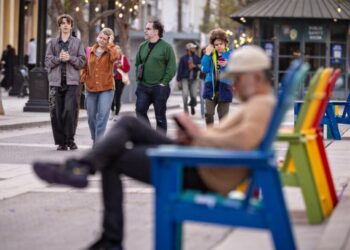 Struggling Santa Monica pins revival on alcohol and big events. Can it bring business back?