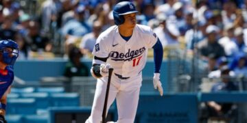 Shohei Ohtani homers, Justin Wrobleski shines as Dodgers shut out Cubs for series win
