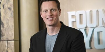 David Ellison hits CinemaCon, reiterating pledge to make more movies with Paramount-Warner Bros.