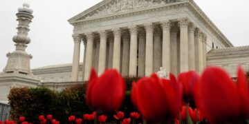 Justice Alito fell ill at a March event and was treated for dehydration, Supreme Court says