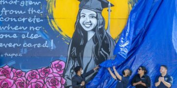 A teenager was slain in a Santa Ana drive-by. Could a reward help find her killer?