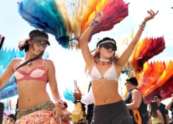 Pay $4,000 for your Coachella ticket? This California bill may curb scalping