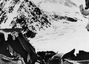 Jim Whittaker, first American climber to scale Mt. Everest, dies at 97