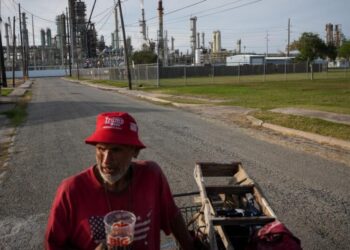 Years of drought have major energy port of Corpus Christi, Texas, wrestling with water crisis