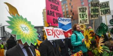 Investigate the AI campaigns flooding public agencies with fake comments