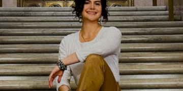 Far-right Republican candidate banned from UK days after boasting she was headed there