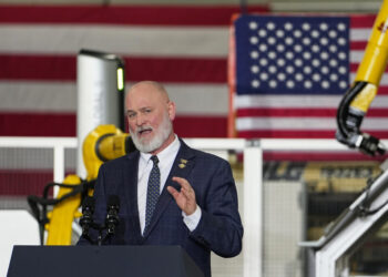 Dems hit the airwaves over Iran