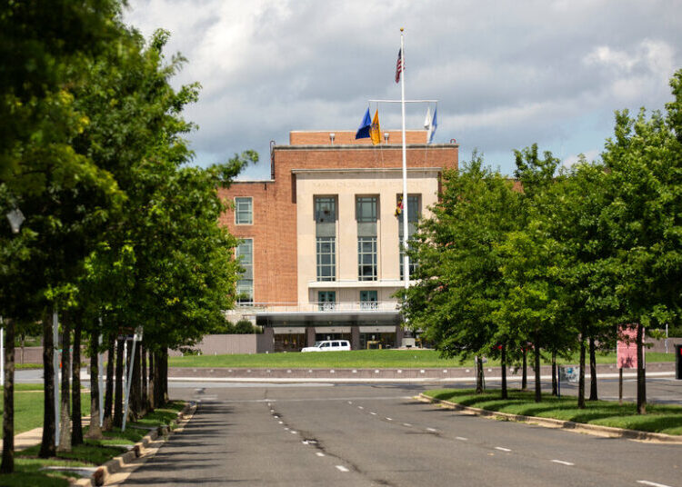 F.D.A. Pushes Drug Developers to Report Clinical Trial Results