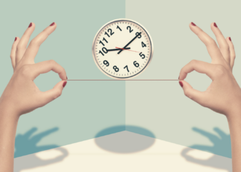 ‘Junk Food’ Is Killing Your Attention Span (But It’s Not Too Late to Fix It)