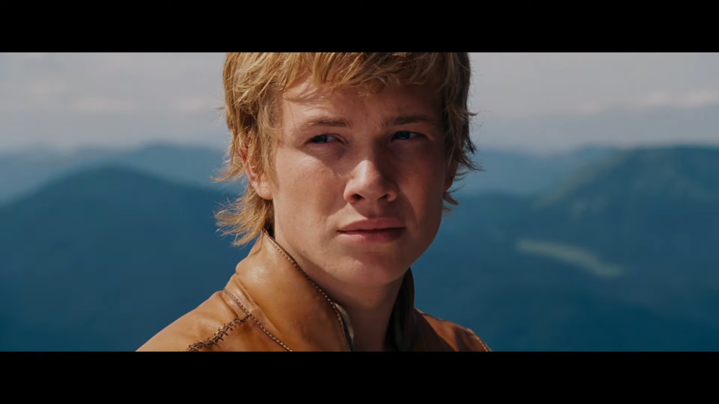 Ed Speleers as Eragon.
