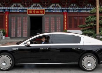 $140,000 E.V.s and Heritage Gold: The Rise of China’s Homegrown Luxury Market