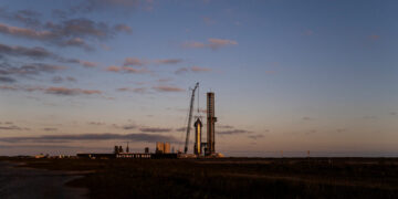 Musk’s SpaceX Reveals Its Finances for the First Time