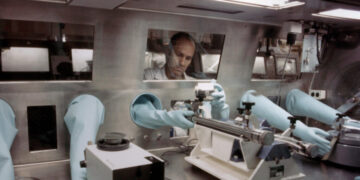 U.S. Seeks to Give Weapons-Grade Plutonium to Start-Ups for Fuel