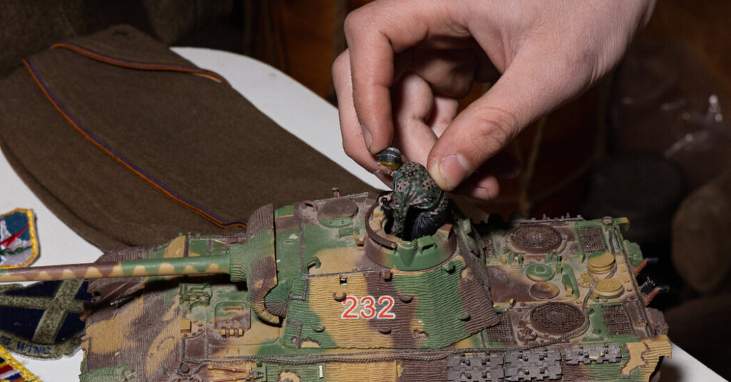 The 15-Year-Old Keeping War Memories Alive
