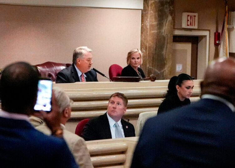 Alabama Asks Supreme Court to Allow it to Use New Voting Map
