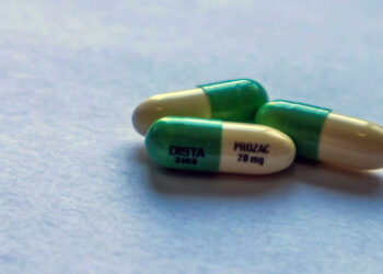 Top Psychiatrists Call for a Greater Focus on Ceasing Medication