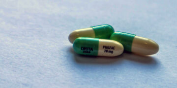 Top Psychiatrists Call for a Greater Focus on Ceasing Medication