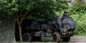 Xi Poised to Press Trump on Arms Sales to Taiwan