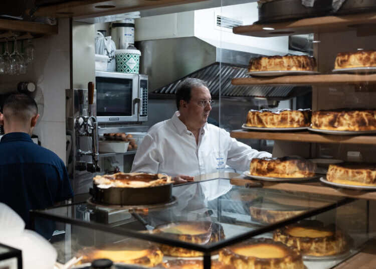 He Invented the Basque Cheesecake. He Prefers Chocolate.