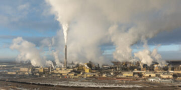 Canada and Alberta Agree to Raise Carbon Prices as Pipeline Tradeoff
