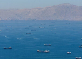 U.S. and Iran Standoff at Sea: A Test of ‘Who Will Blink First’