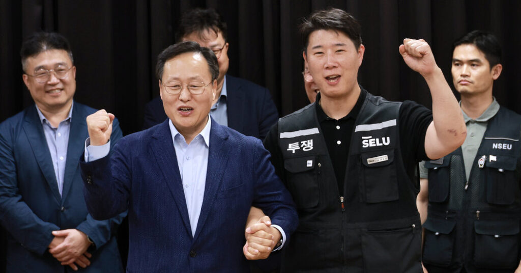 Samsung Unions Approve A.I. Profit-Sharing Deal as Infighting Escalates