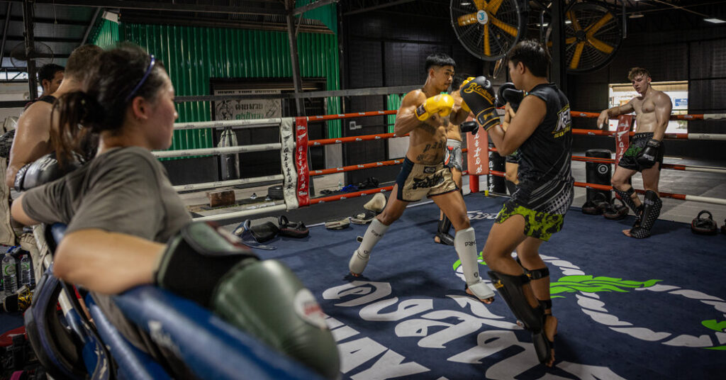 One Reason to Learn Muay Thai? You Can Stay in Thailand Longer.