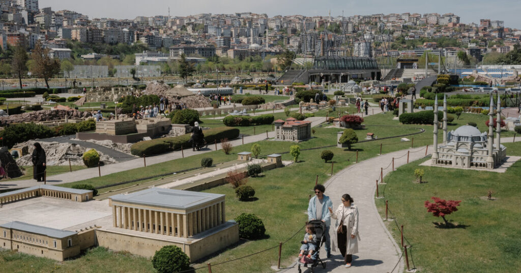 Erdogan Wants Turkey to Have More Babies. Few Parents Are Listening.