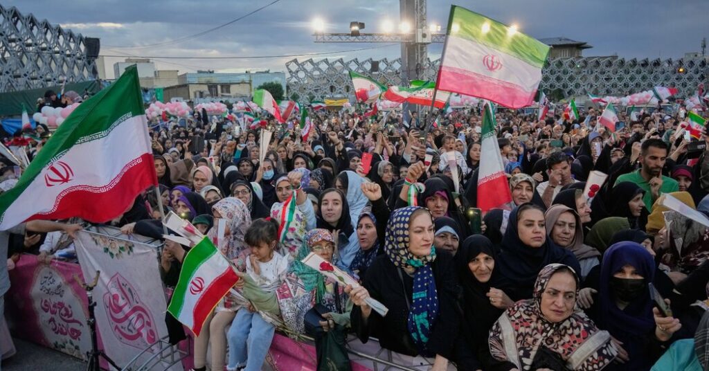 Iranian Officials Say Proposed Peace Deal Would End Fighting and Open Strait