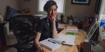 A Physicist Who Thinks in Poetry From the Cosmic Edge