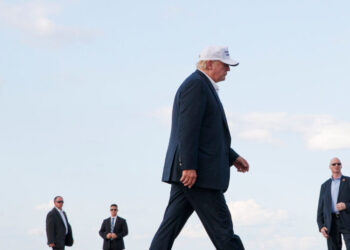 A Crack in the Polling Floor Puts Trump in New Territory