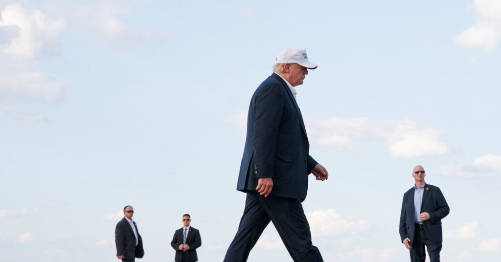 A Crack in the Polling Floor Puts Trump in New Territory