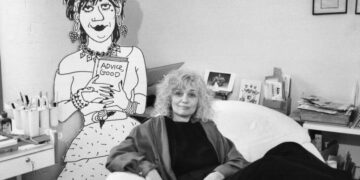 Nicole Hollander, Acerbic Feminist Cartoonist, Dies at 86