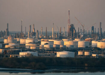 Blockbuster Oil Company Profits Revive Calls for Windfall Tax
