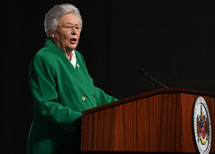 Alabama Governor Calls Special Session to Adopt New House Maps