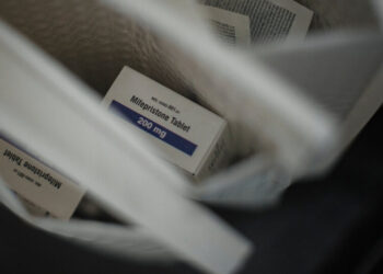 Abortion Providers Forced to Adapt After Court Blocks Pill Access by Mail