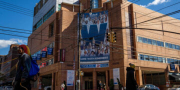 8 Arrested at Protest Over ICE Detention Outside Brooklyn Hospital