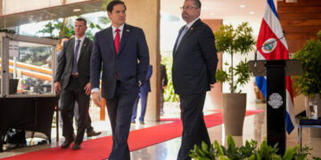 U.S. Revokes Visas of Board Members at Costa Rica’s Top Watchdog Newspaper