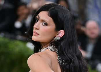 It Was a Very Nipple-Forward Red Carpet