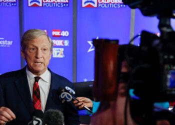 Steyer, a Climate Activist, Retains Ties to a Hedge Fund That Backs Coal