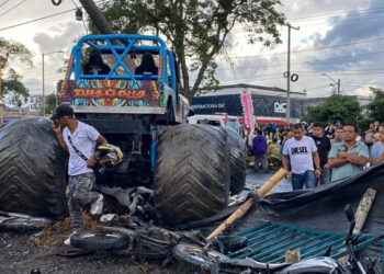 Monster Truck Drives Into Crowd in Colombia, Killing 3
