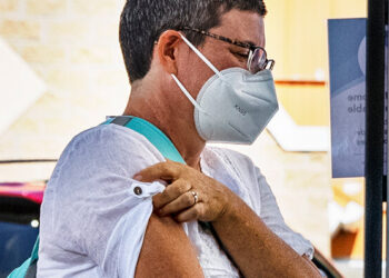 F.D.A. Blocked Publication of Research Finding Covid and Shingles Vaccines Were Safe