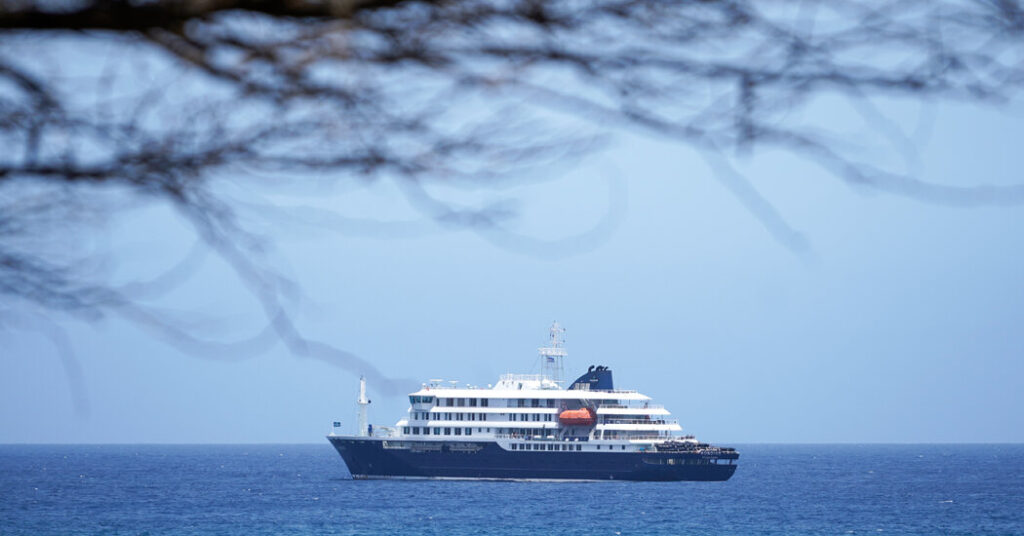 Cruise Ship Struck by Hantavirus Remains at Sea