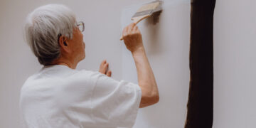 ‘I Have No Secrets’: At 90, a Revered Artist Finds Energy in His Art