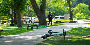 Suspect in National Mall Shooting Expressed Hostility Toward White House, Authorities Say