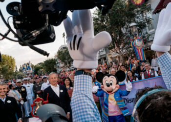Disney Posts Strong Earnings Despite Slowdown in Park Visitors