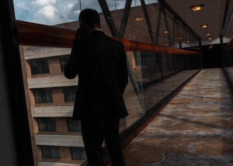The Ultimate ‘It’ Spot in Caracas? A Marriott That’s Seen Better Days