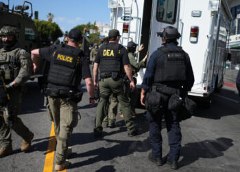 Federal Agents and Los Angeles Police Arrest 18 in Drug Raid
